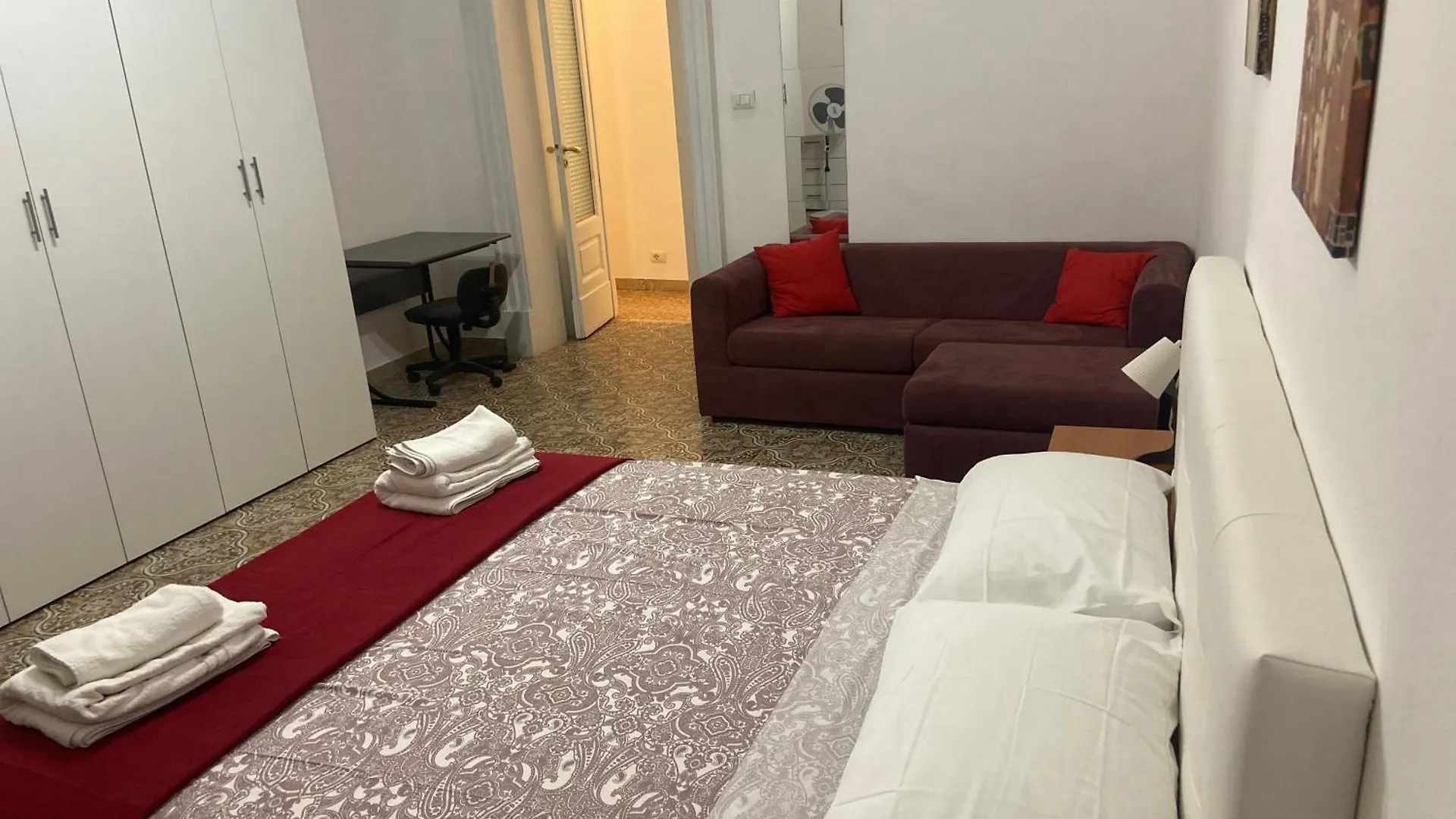 公寓 Casa Vacanza La Collegiata 卡塔尼亚